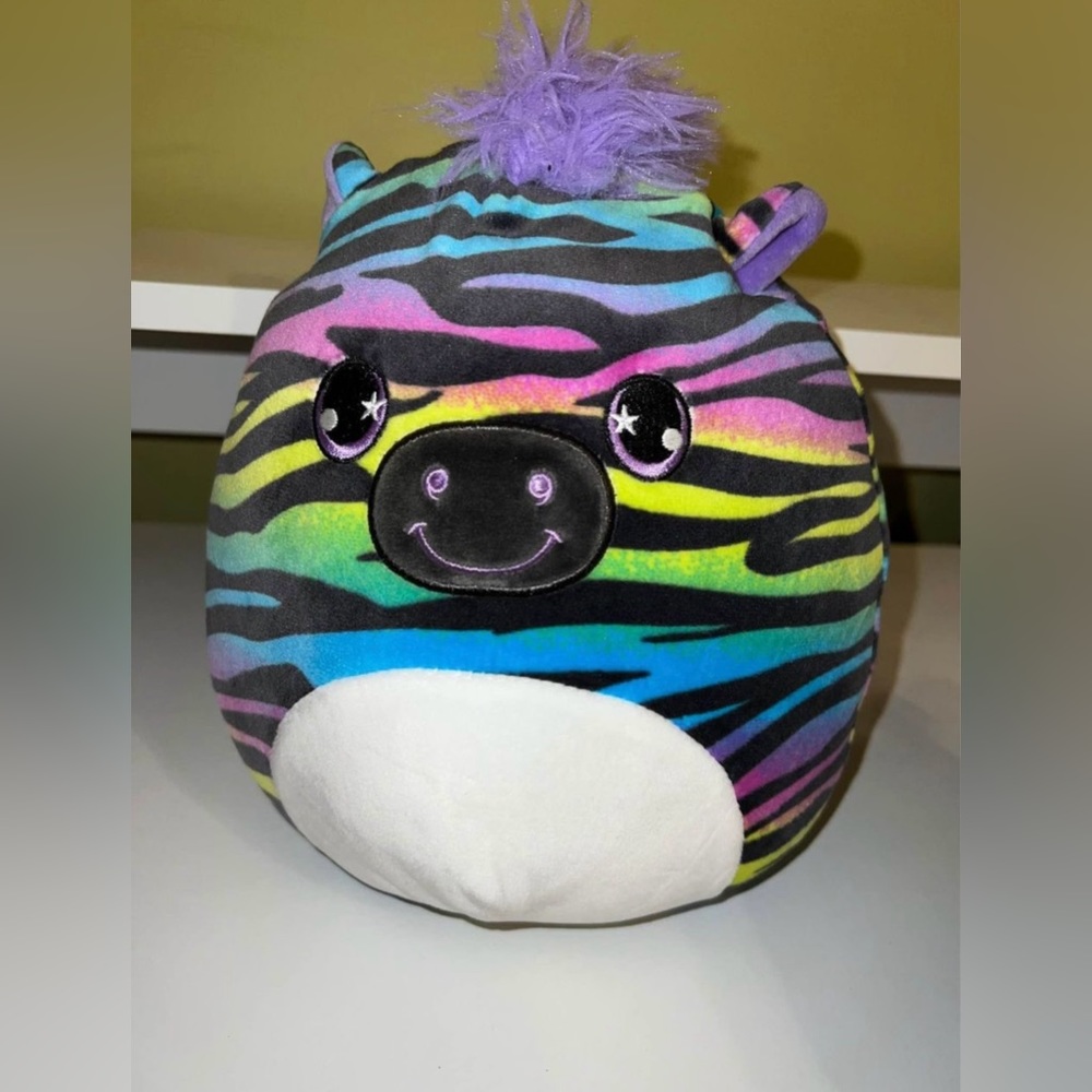 8” scented mystery squad squishmallows